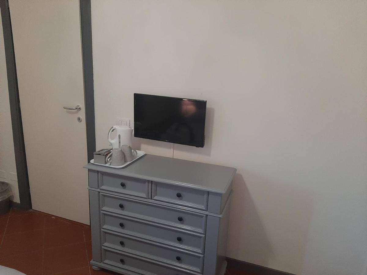 B&B Principe Calaf 3 Лукка Экстерьер фото